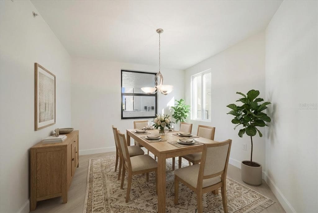 670 ISLAND WAY 304 photo 3