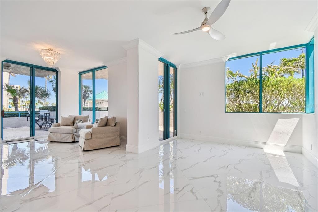 1560 GULF BOULEVARD 306 photo 18