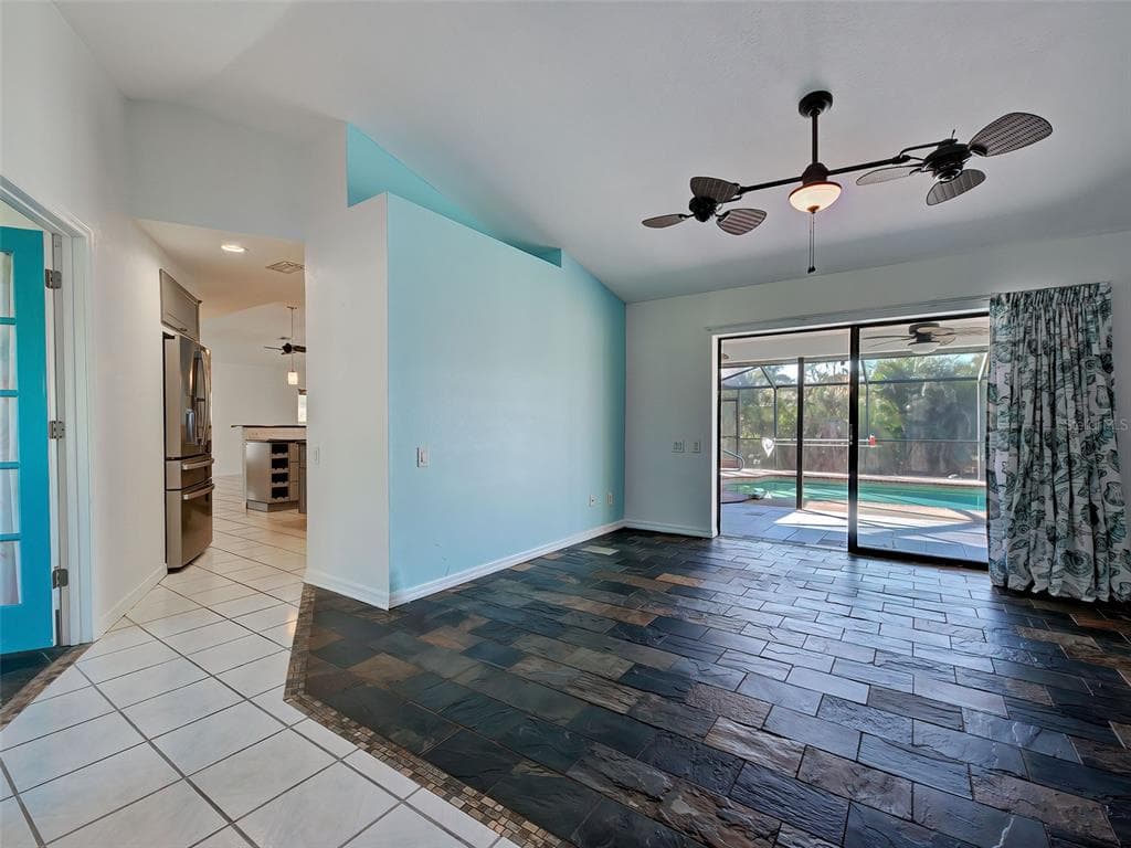 2301 VIA VENETO DRIVE photo 12
