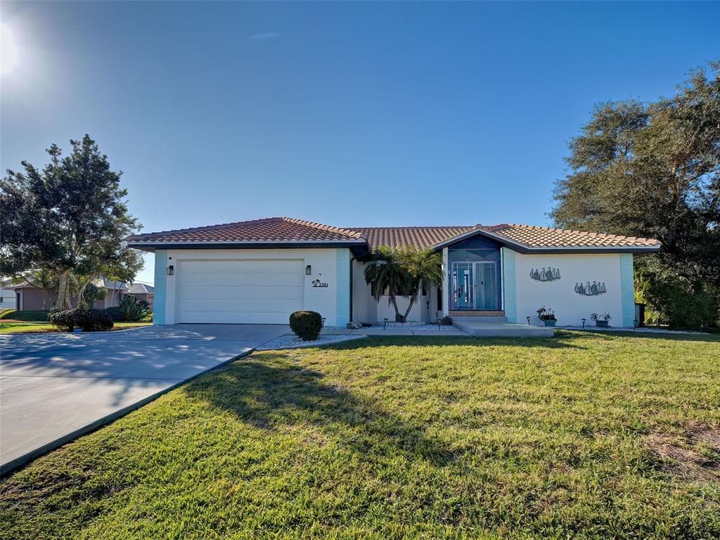 2301 VIA VENETO DRIVE photo 1
