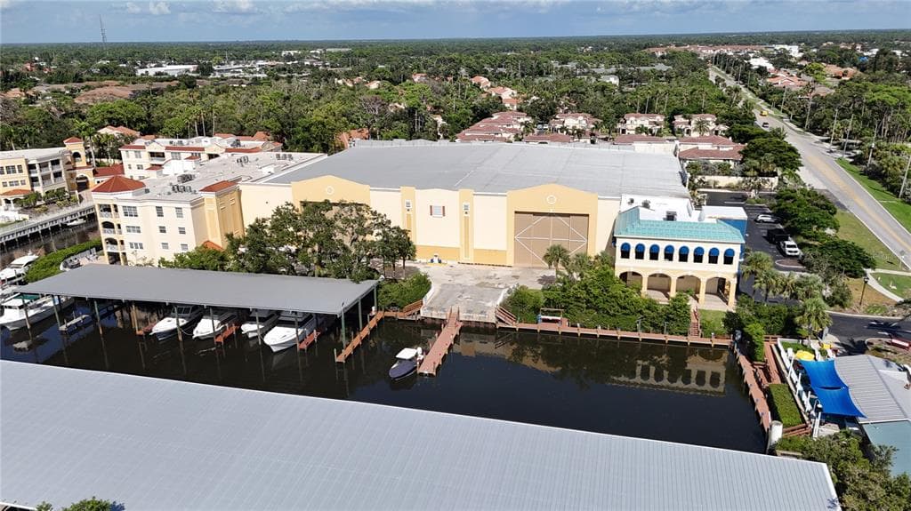 570 BLACKBURN POINT ROAD #38 4