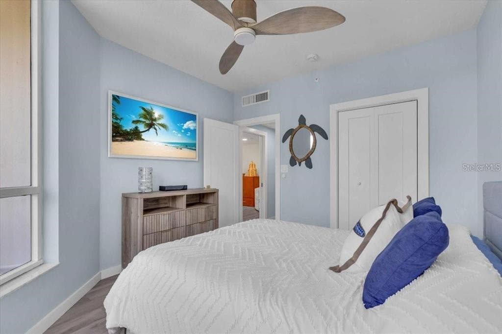 1211 GULF OF MEXICO DRIVE 403 photo 22