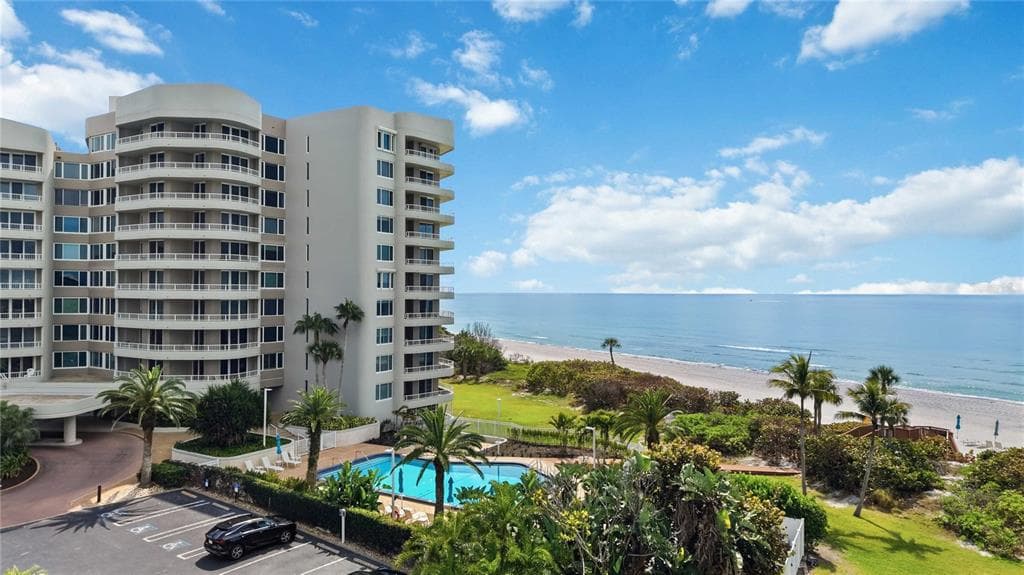 775 LONGBOAT CLUB ROAD 401 photo 2