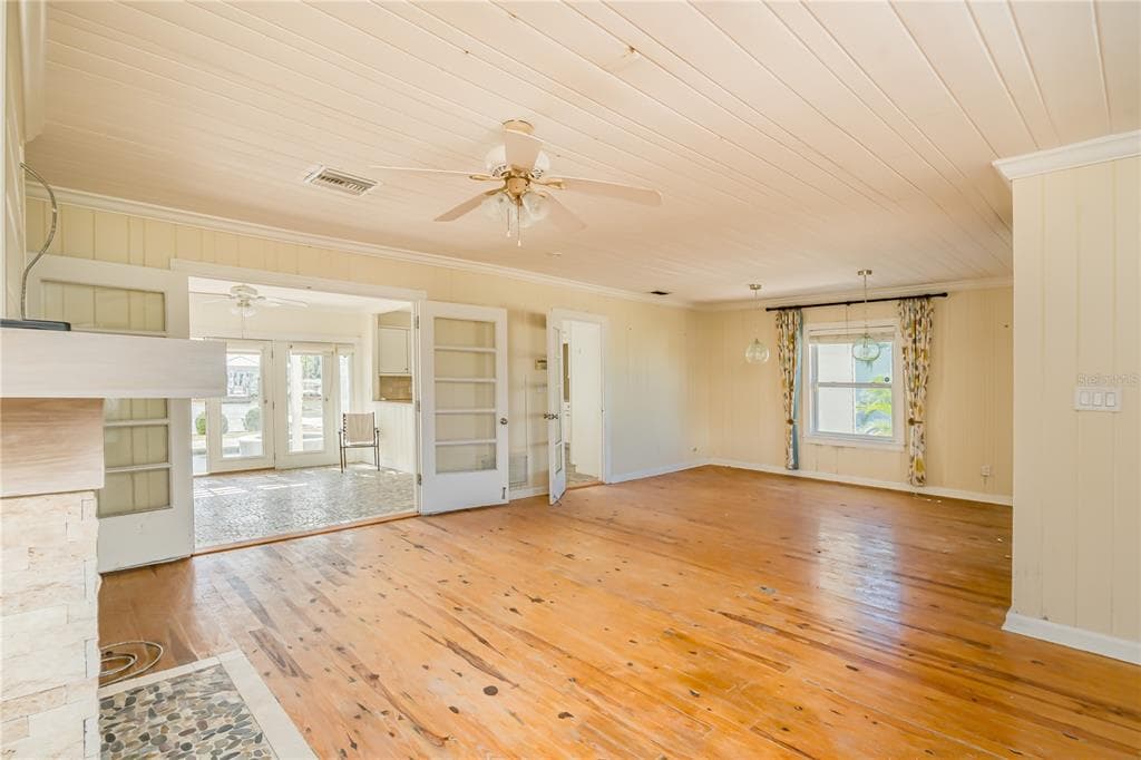 16029 REDINGTON DRIVE photo 13