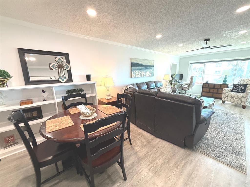 100 BLUFF VIEW DRIVE 317A photo 17