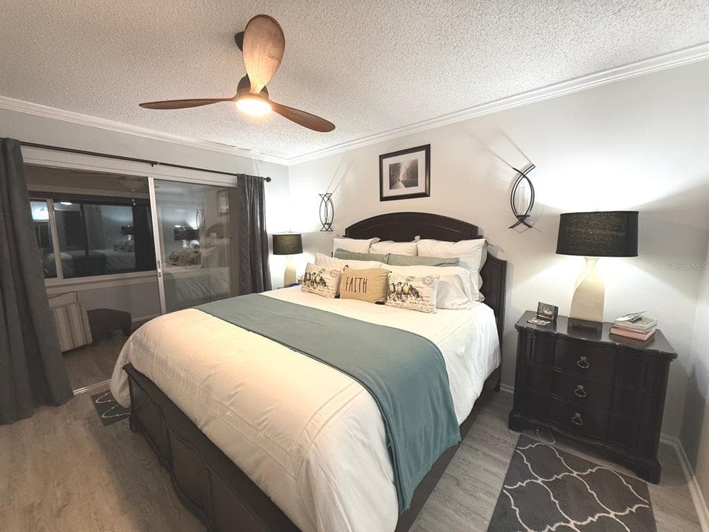 100 BLUFF VIEW DRIVE 317A photo 9