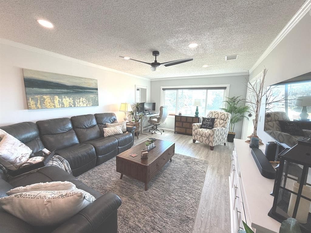 100 BLUFF VIEW DRIVE 317A photo 14