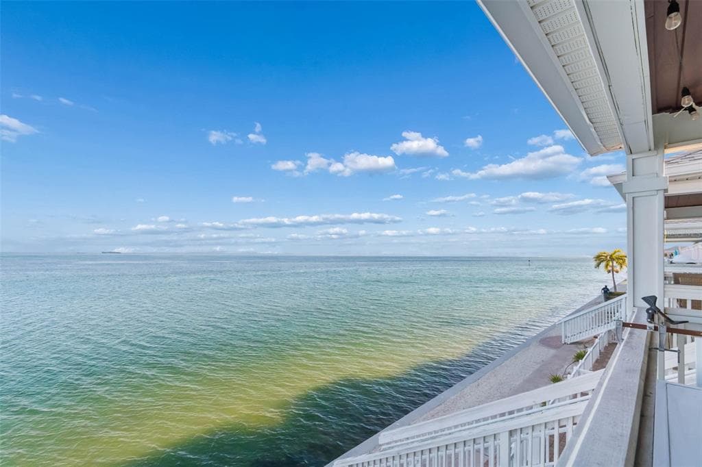 5110 COQUINA KEY DRIVE SE C photo 9