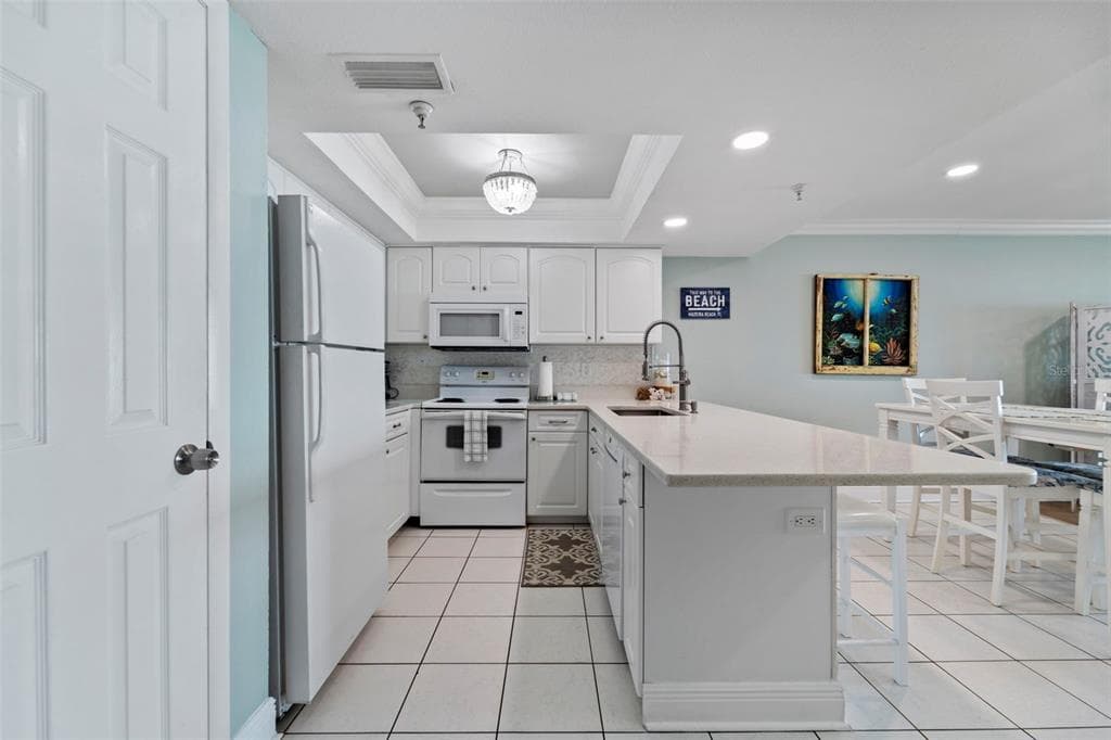 12924 GULF BOULEVARD 502 photo 13
