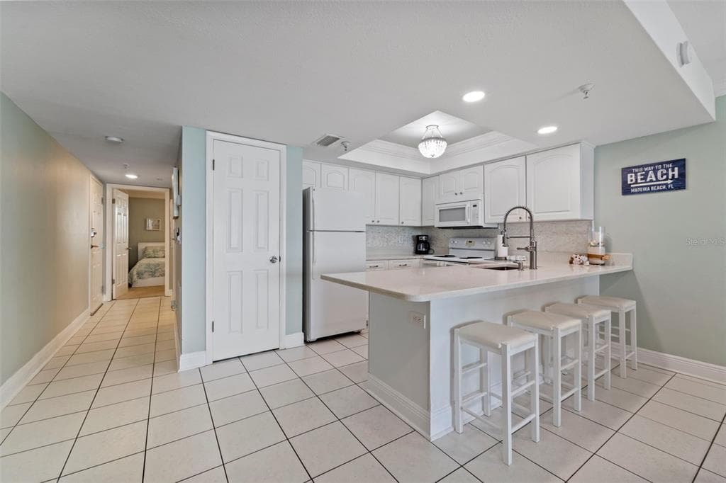 12924 GULF BOULEVARD 502 photo 14