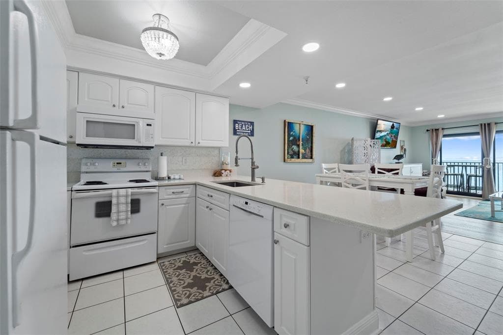 12924 GULF BOULEVARD 502 photo 15
