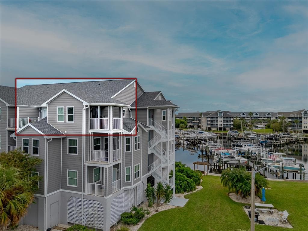 5722 BISCAYNE COURT 308 photo 1