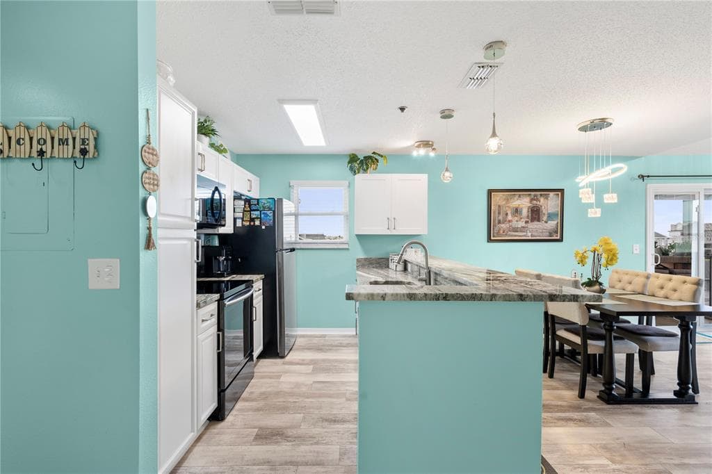 5722 BISCAYNE COURT 308 photo 5