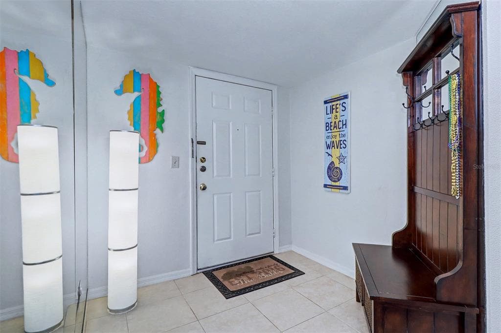 18400 GULF BOULEVARD 1302 photo 6