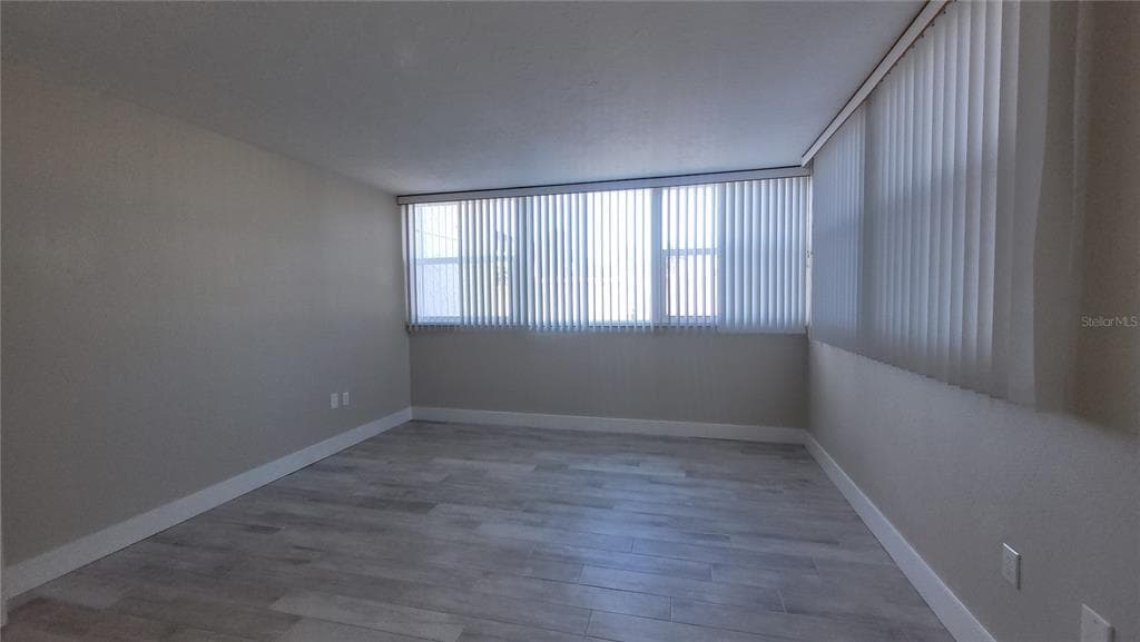 500 TREASURE ISLAND CAUSEWAY 106 photo 20