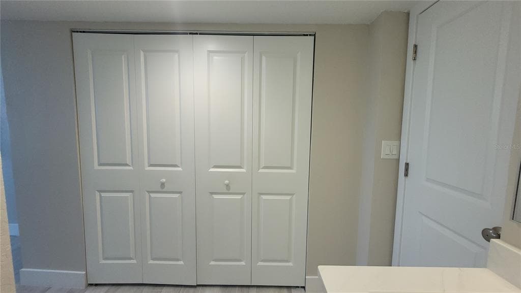 500 TREASURE ISLAND CAUSEWAY 106 photo 8