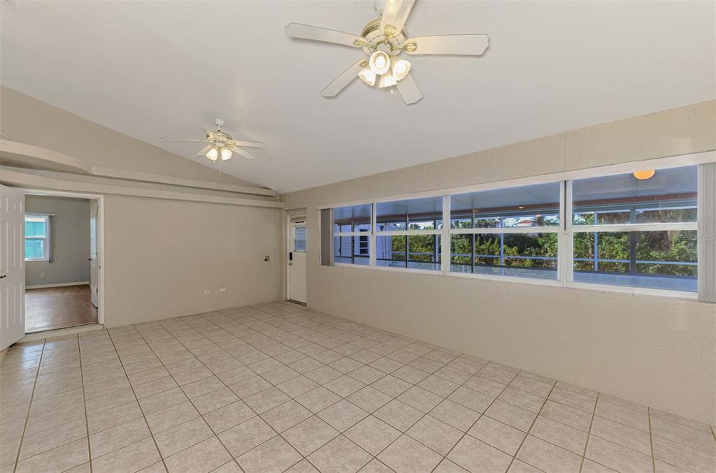 4041 BARBARY LANE photo 13