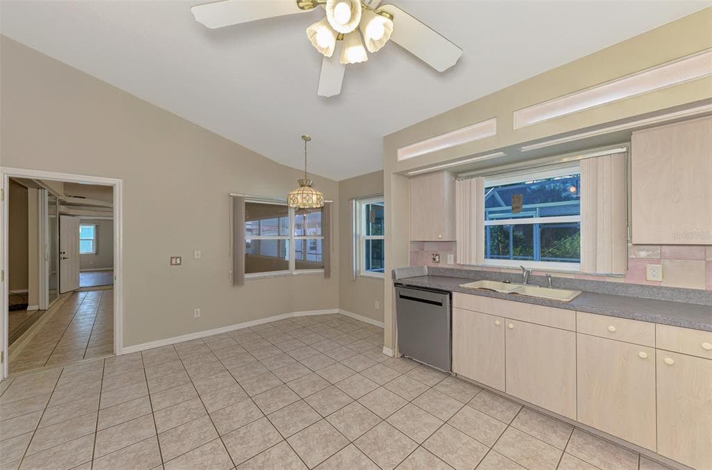 4041 BARBARY LANE photo 22