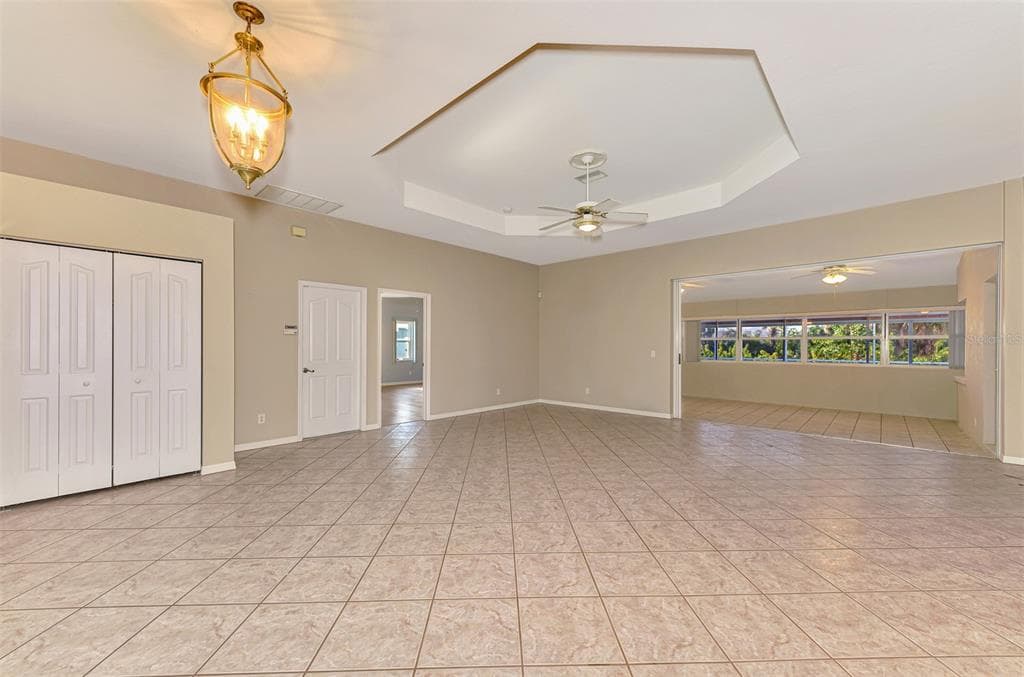 4041 BARBARY LANE photo 10
