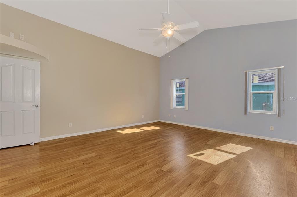 4041 BARBARY LANE photo 25