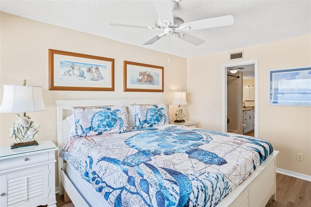 60 GULF BOULEVARD 203 photo 25