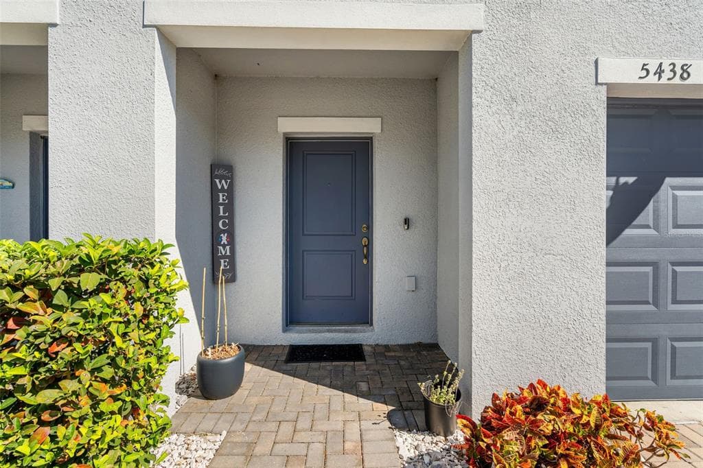 5438 TRIPOLI DRIVE photo 2