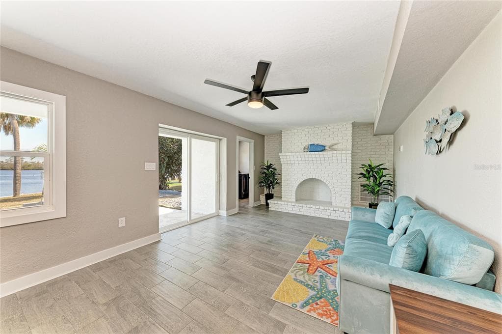 9610 SW YACHT DRIVE photo 23