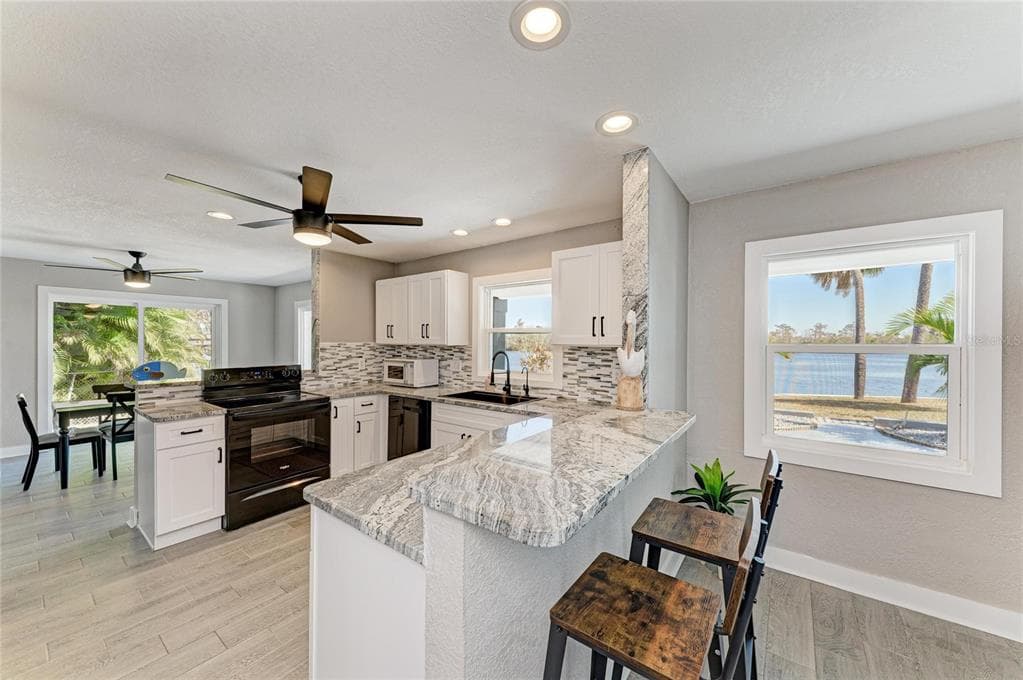 9610 SW YACHT DRIVE photo 18