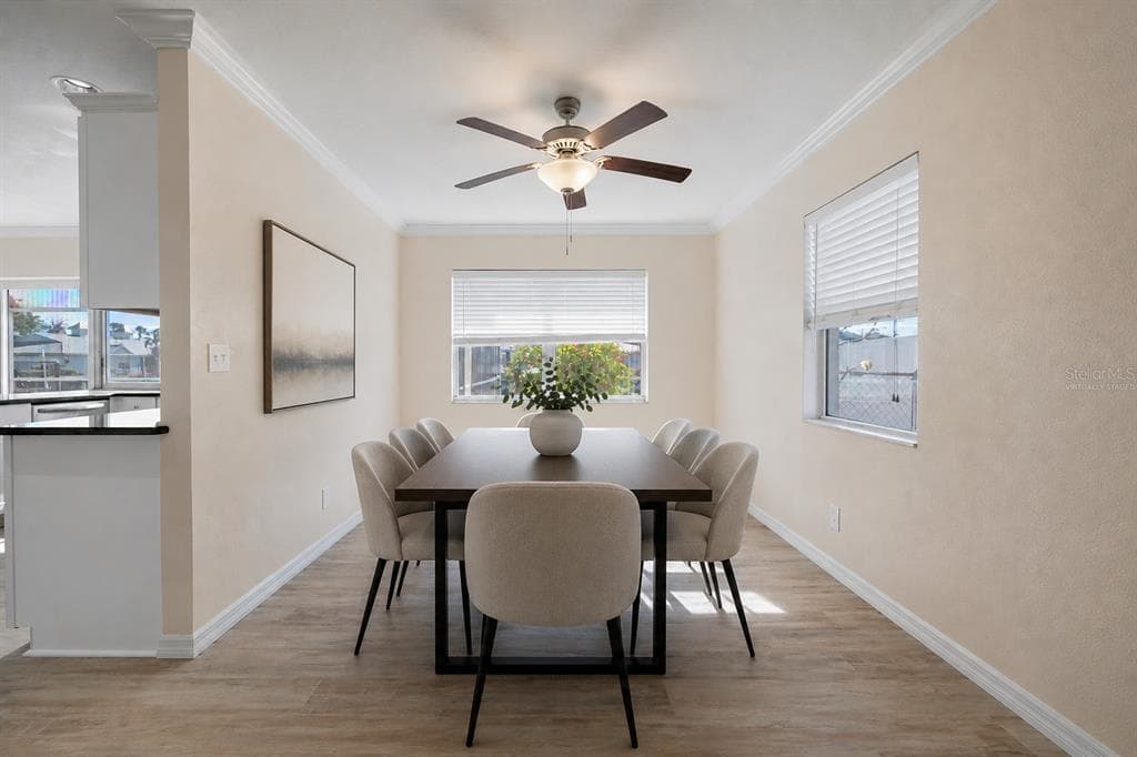 910 SPINDLE PALM WAY photo 13