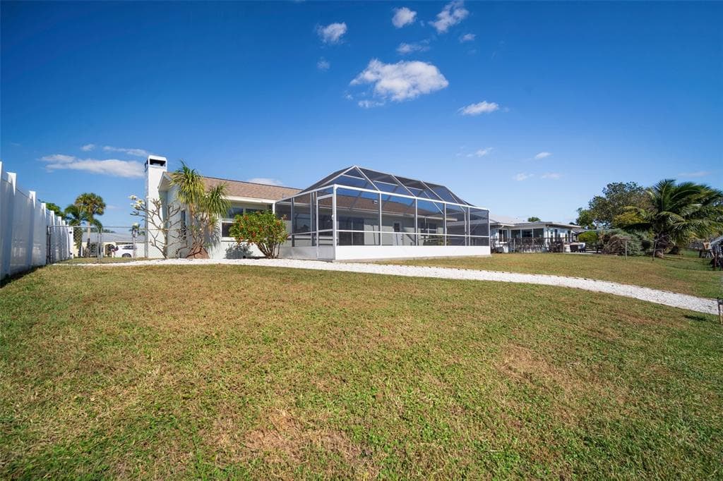 910 SPINDLE PALM WAY photo 20