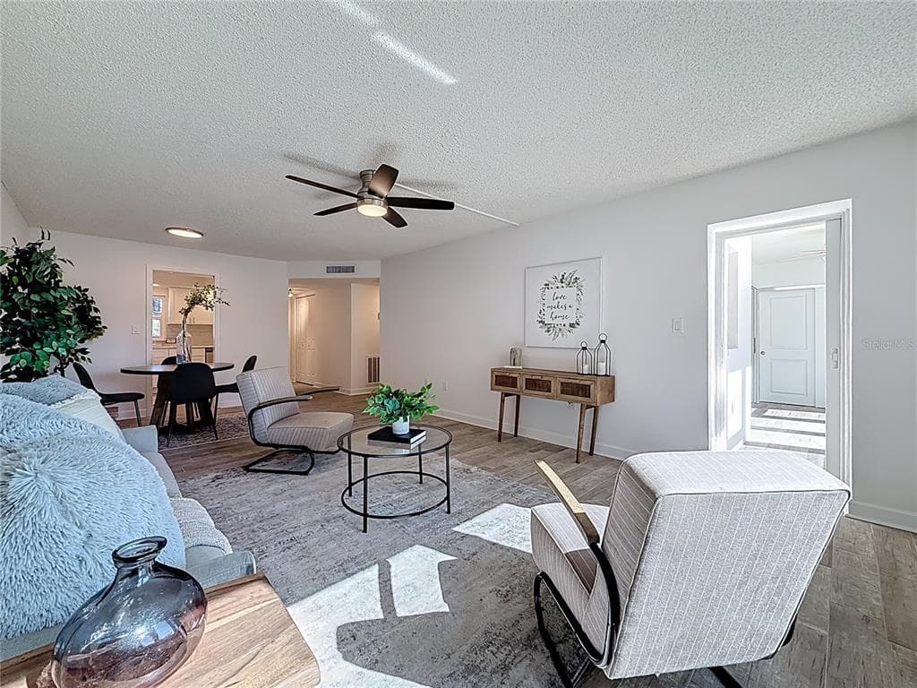 4550 COVE CIRCLE 106 photo 16