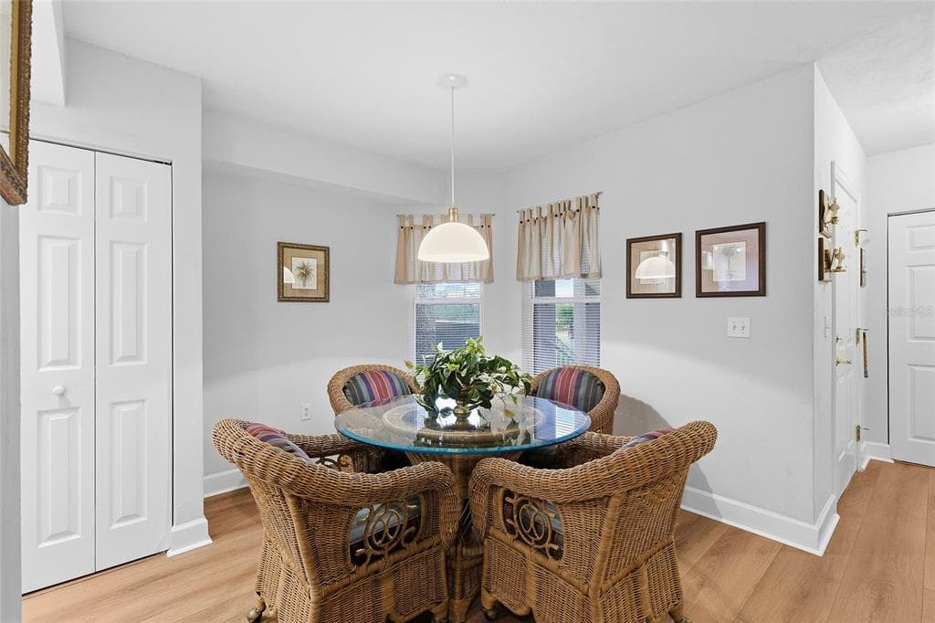 426 BOUCHELLE DRIVE 301 photo 6