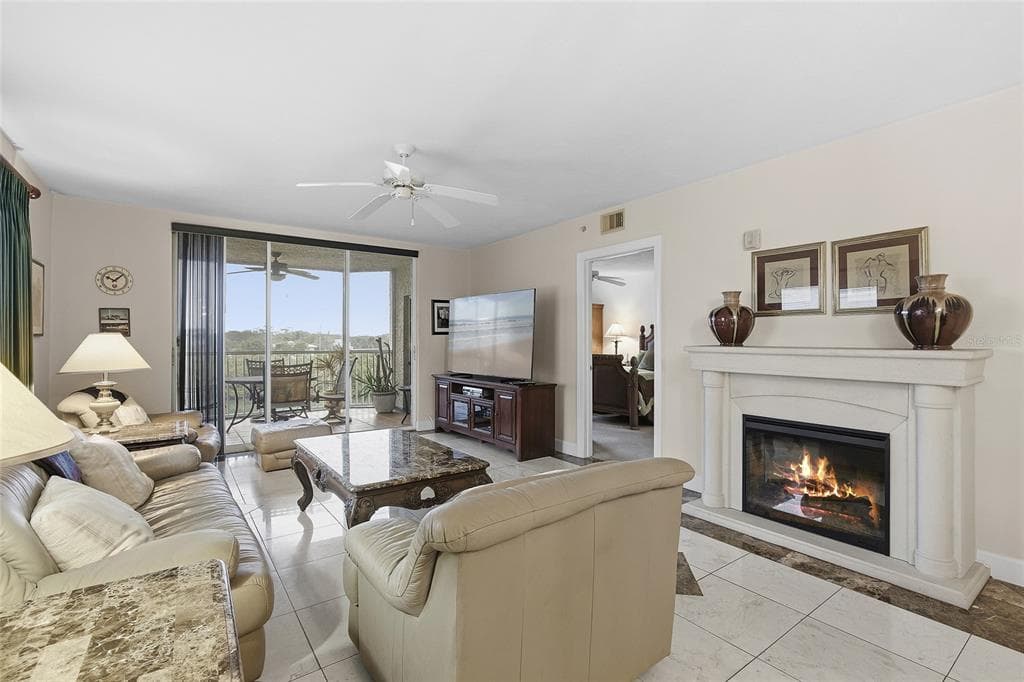 426 BOUCHELLE DRIVE 301 photo 12