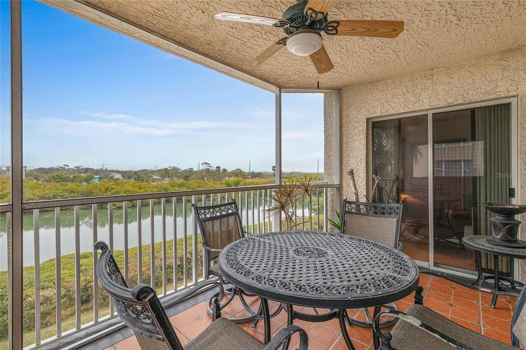 426 BOUCHELLE DRIVE 301 photo 20