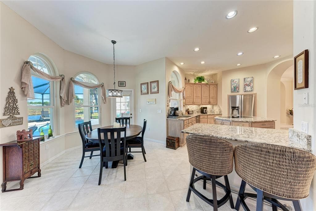 8383 CYPRESS HOLLOW DRIVE photo 20