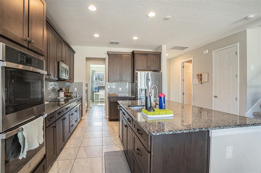 13362 SAGE HOLLOW AVENUE photo 5