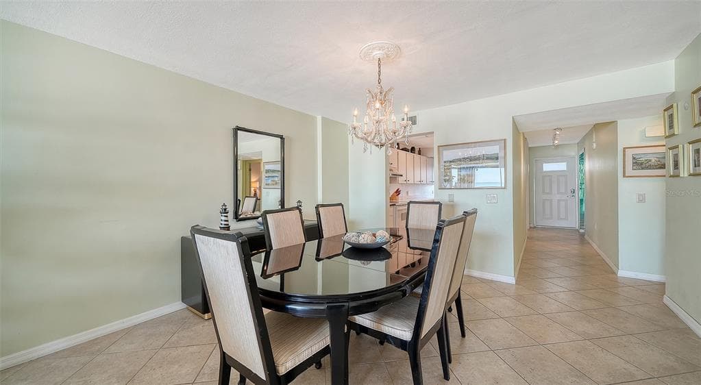 19 WHISPERING SANDS DRIVE 204 photo 23