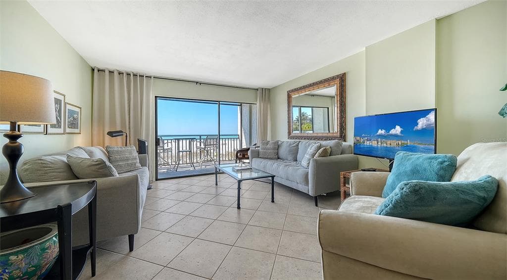19 WHISPERING SANDS DRIVE 204 photo 13