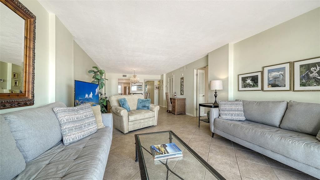 19 WHISPERING SANDS DRIVE 204 photo 22