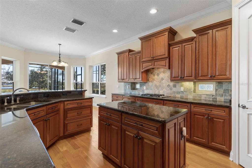 11 S RIVERWALK DRIVE photo 12