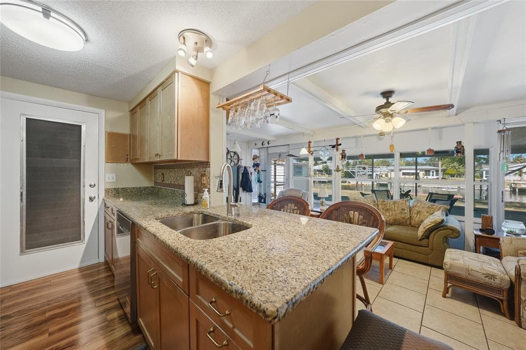 18366 BURKHOLDER CIRCLE photo 10