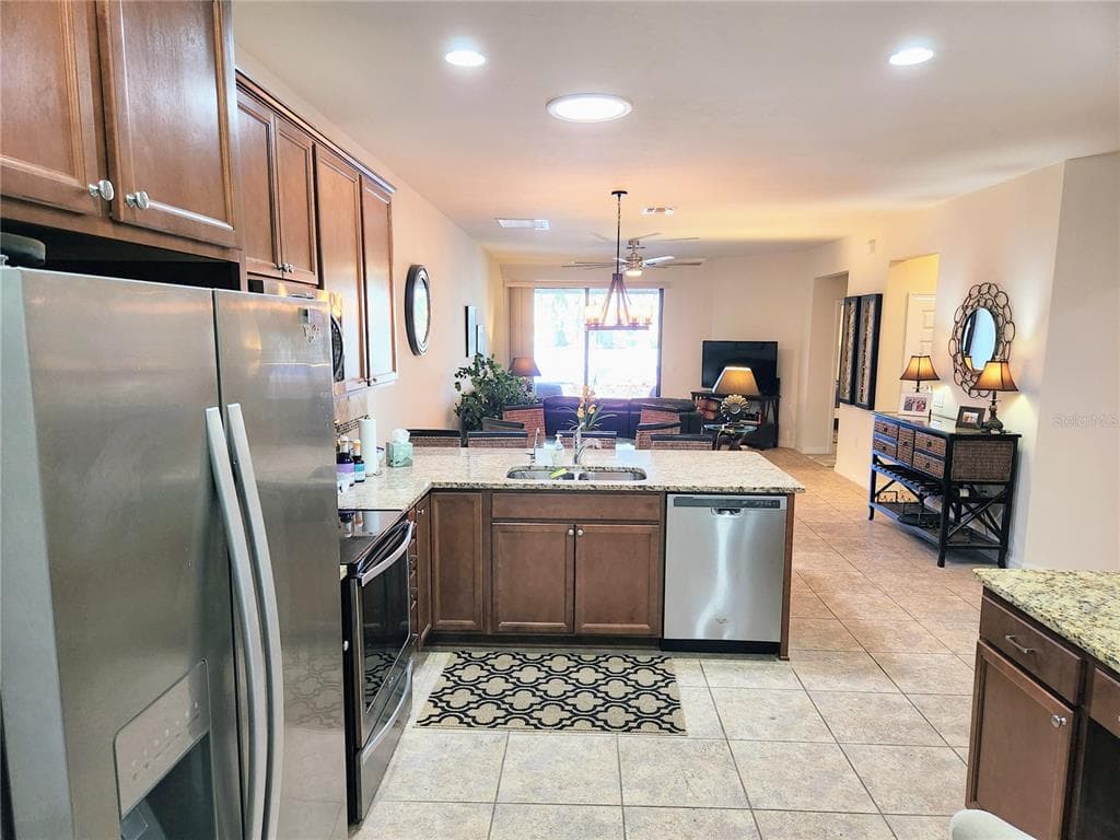 13892 ALAFAYA STREET photo 6