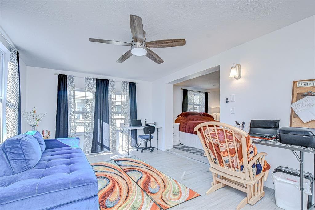 7051 MORNINGSTAR LANE photo 16