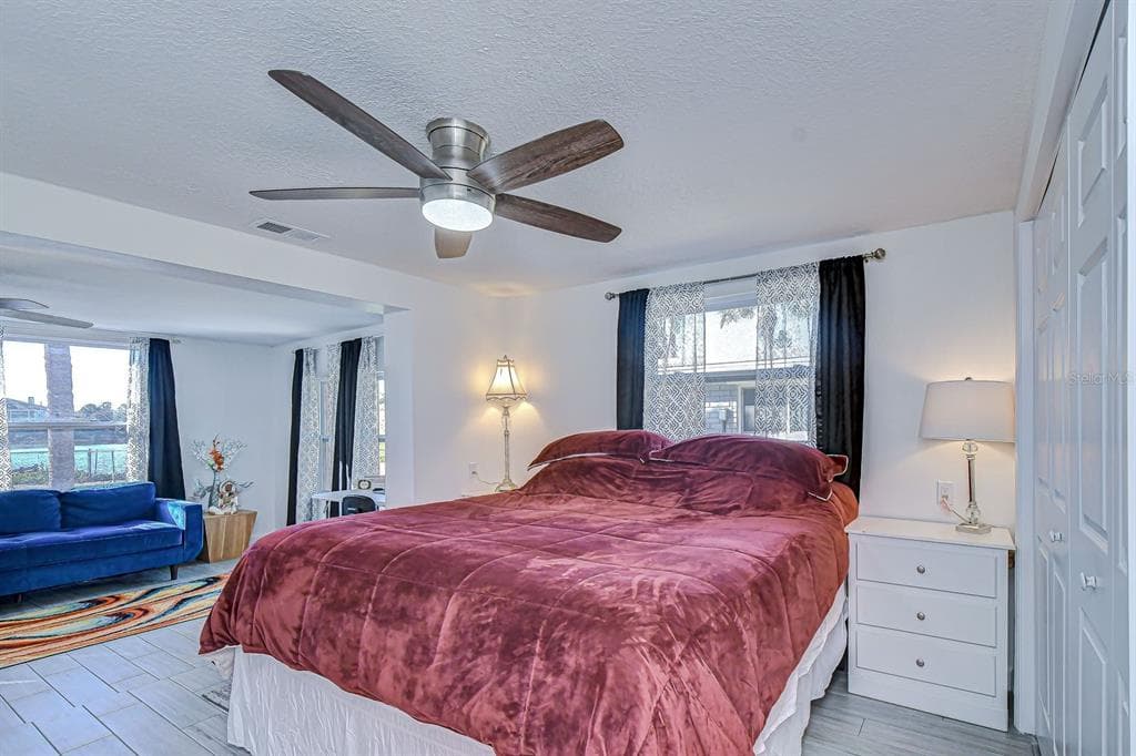 7051 MORNINGSTAR LANE photo 15