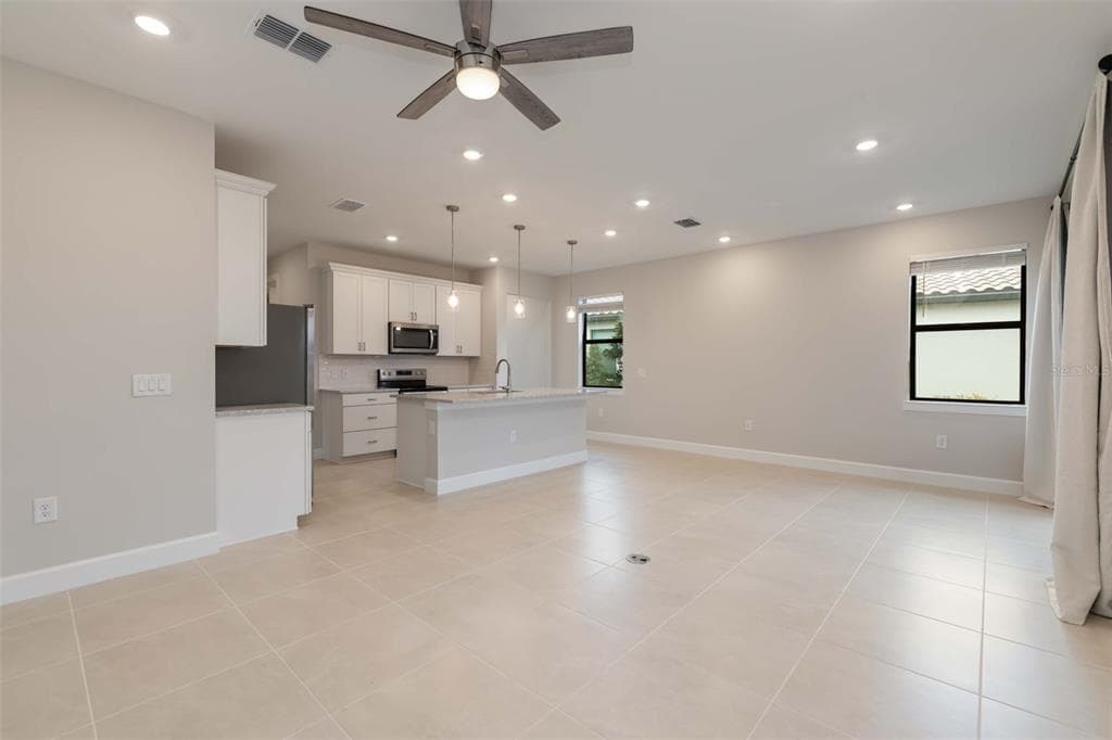 5811 SILVERSIDE PINE COURT photo 13