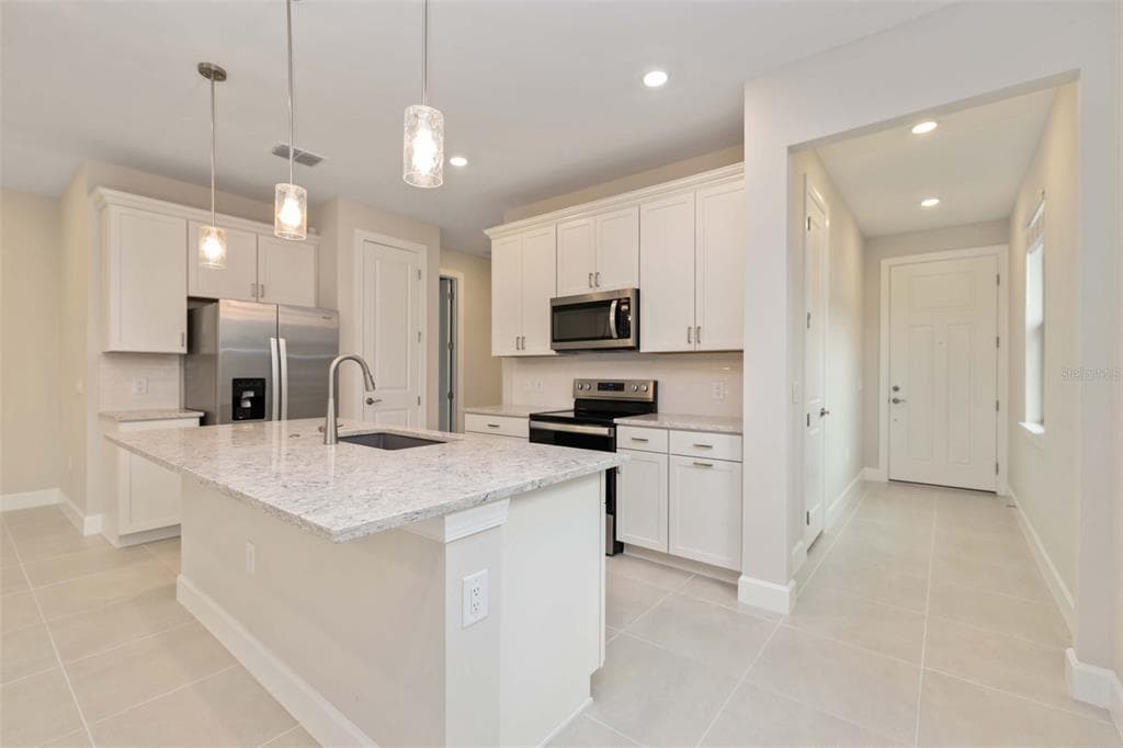 5811 SILVERSIDE PINE COURT photo 8