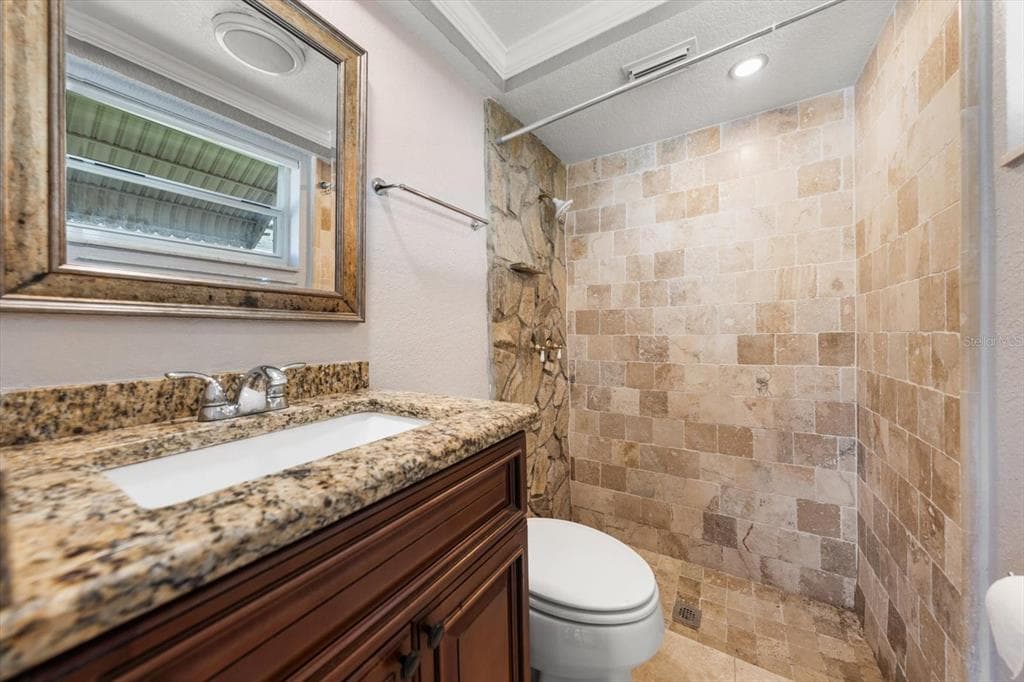 4025 SAIL DRIVE photo 12
