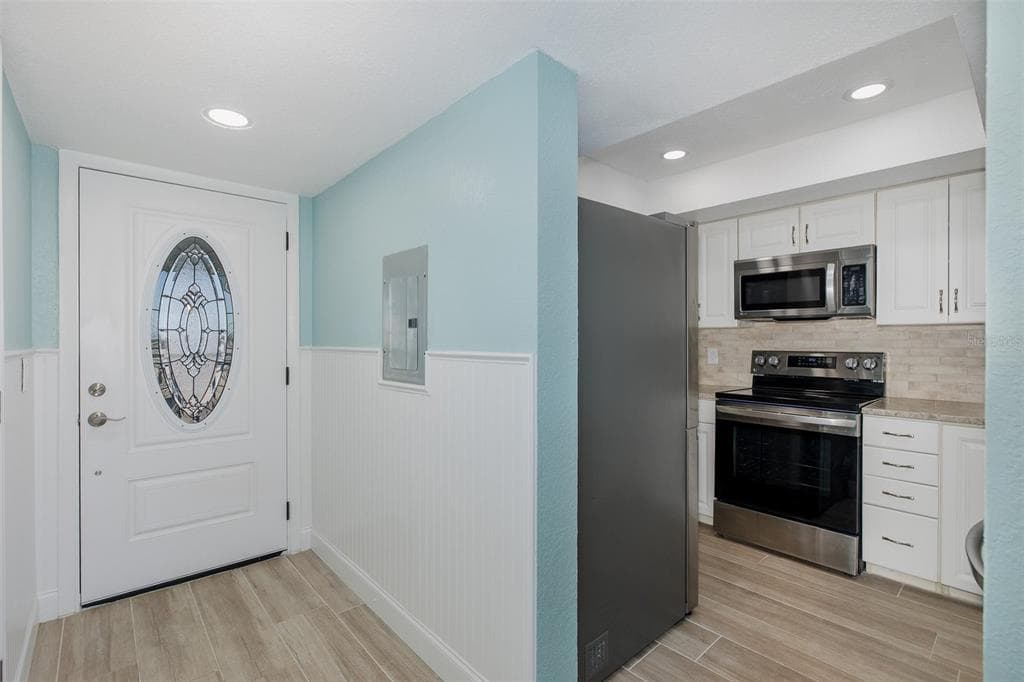 8150 BRENT STREET 742 photo 5