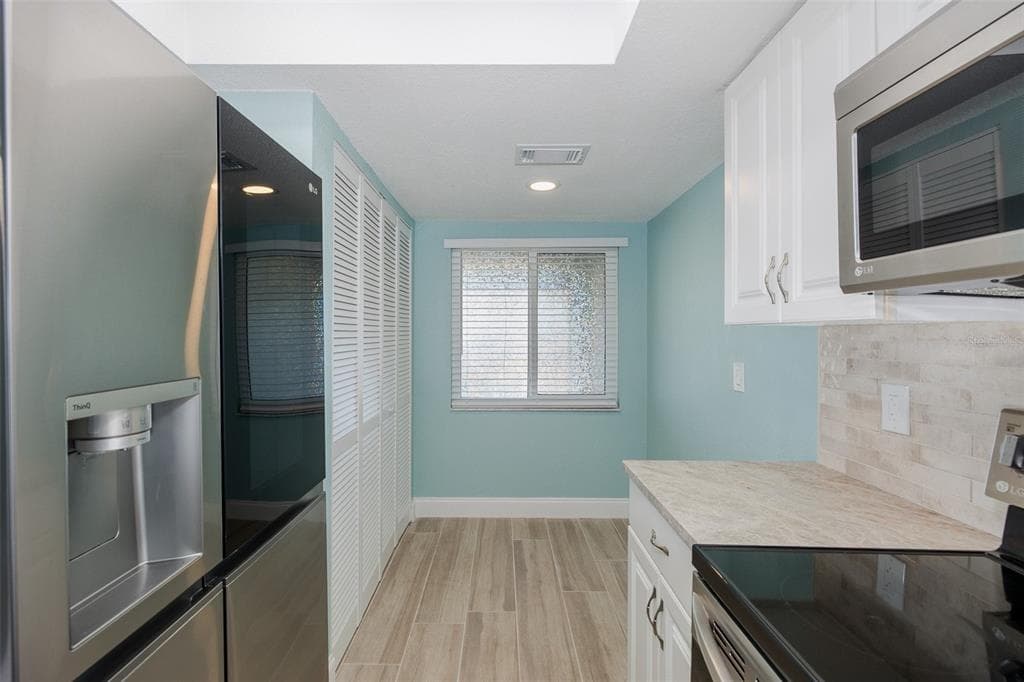 8150 BRENT STREET 742 photo 8