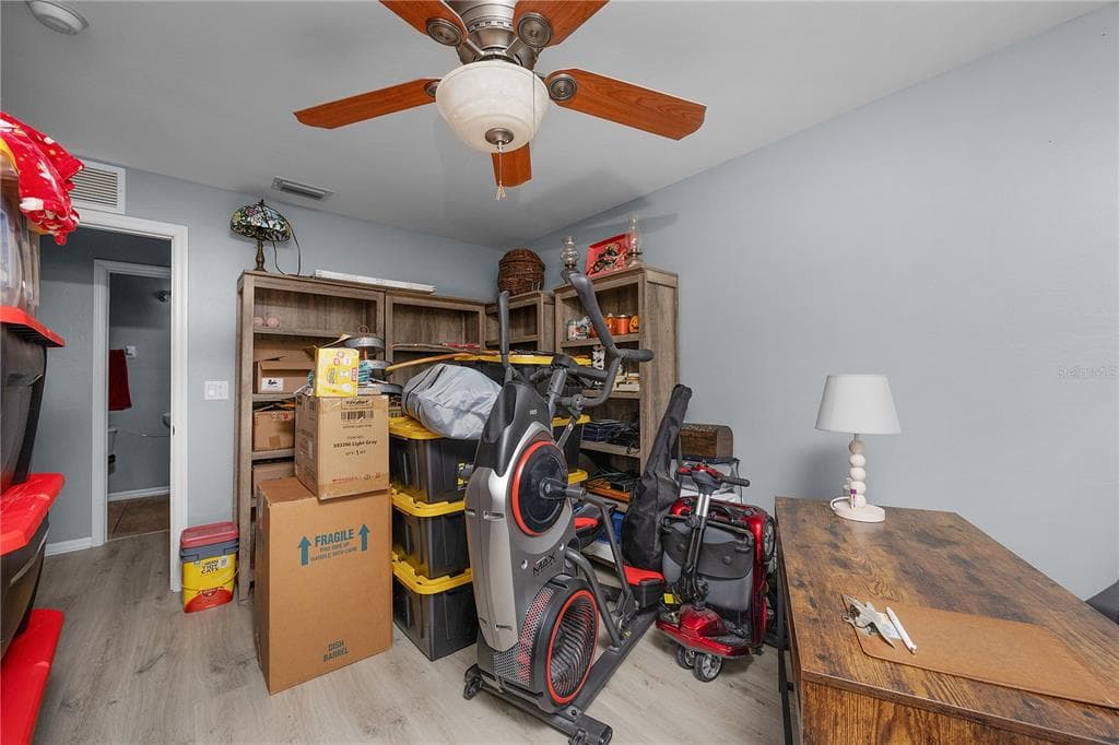 1606 SW 15TH AVENUE photo 23